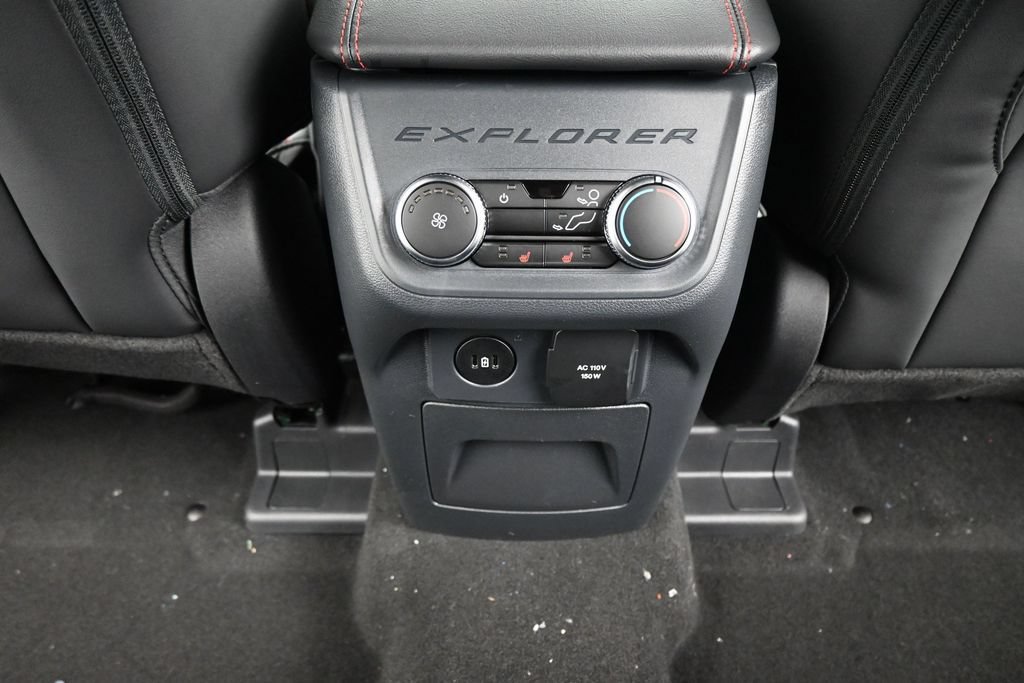 New 2026 Ford Explorer ST-Line w/ ST-Line Street Pack RWD image 21