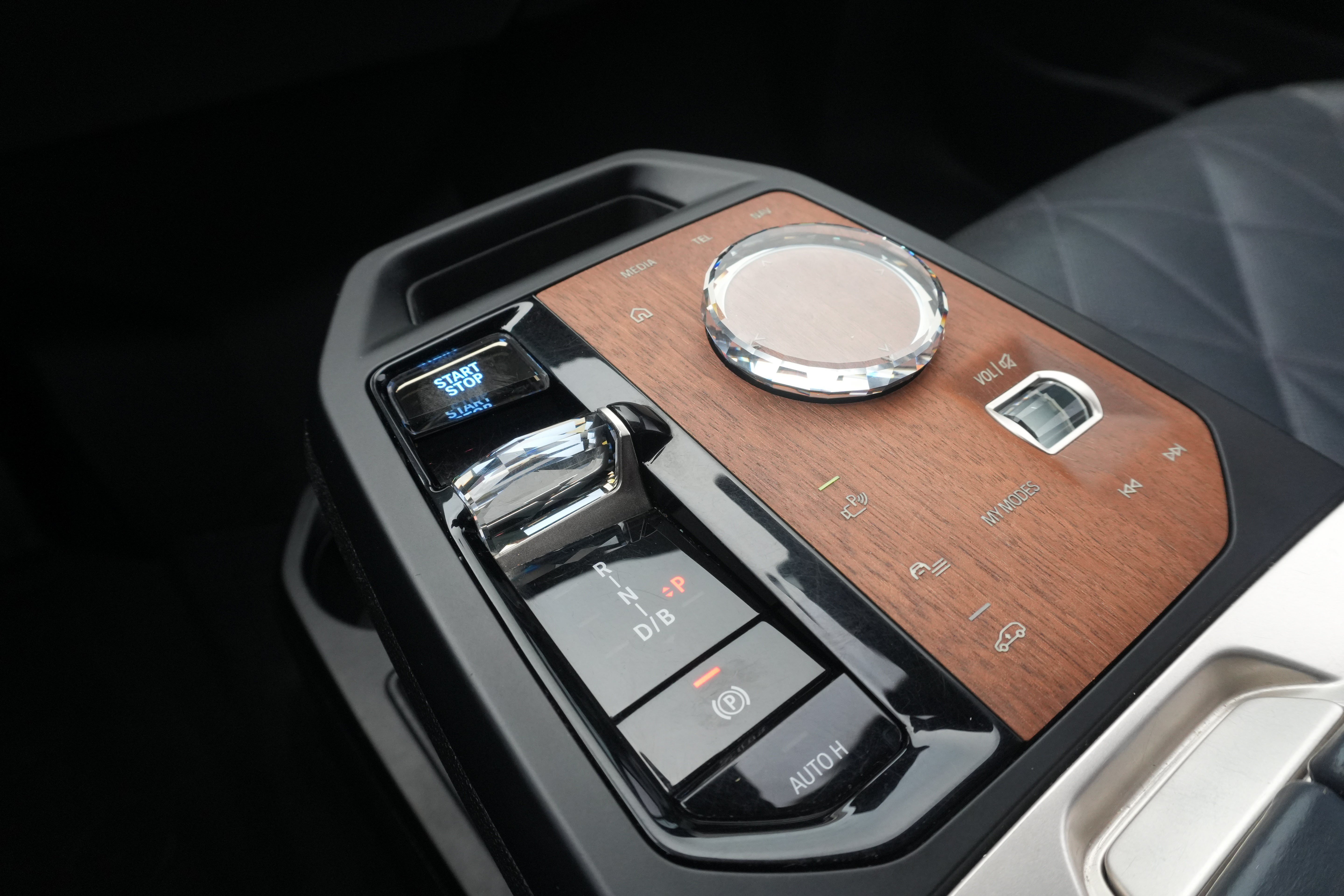 Certified 2024 BMW iX M60 AWD/4WD image 27