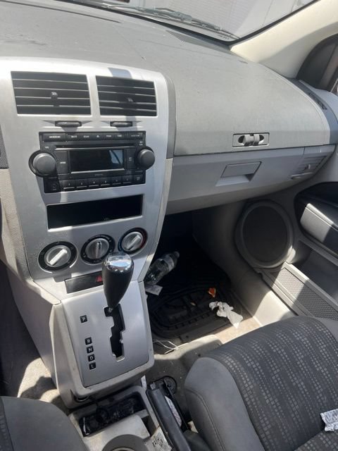 Used 2007 Dodge Caliber SXT FWD image 9