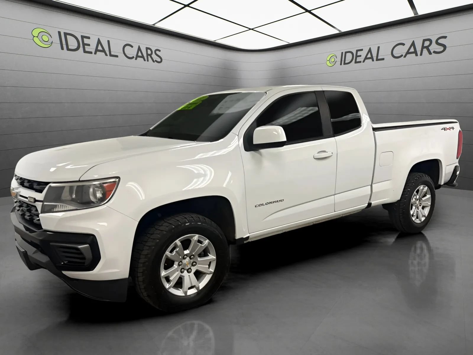 Used 2022 Chevrolet Colorado LT w/ Fleet Safety Package AWD/4WD image 1