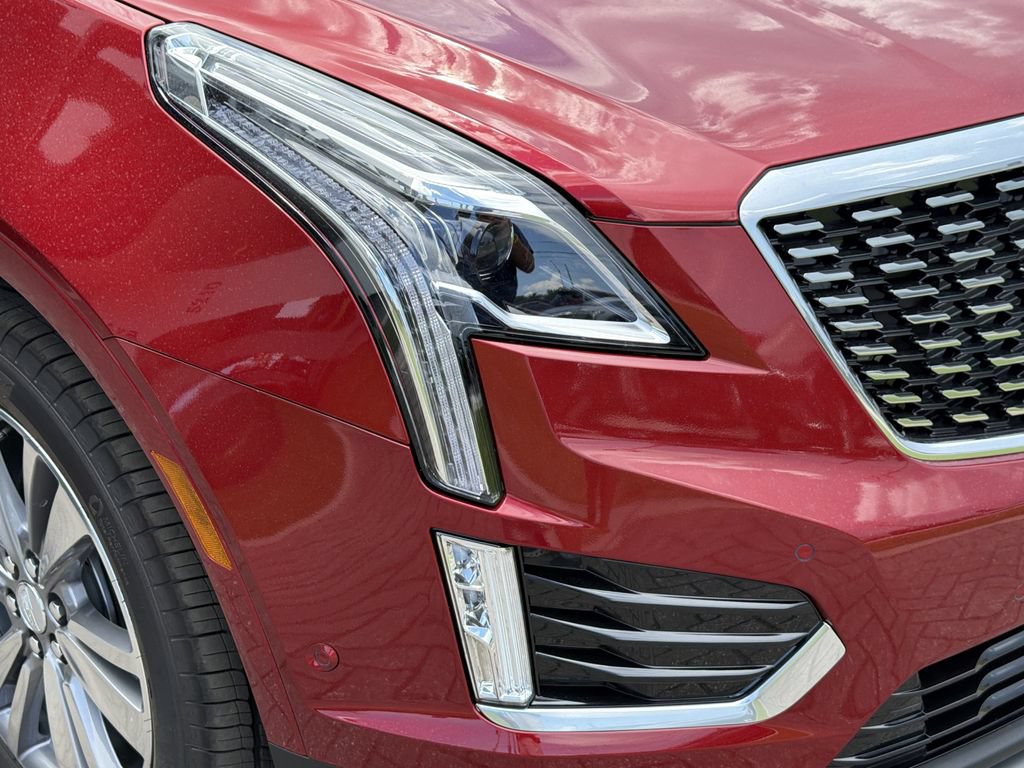 New 2026 Cadillac XT5 Premium Luxury w/ Driver Assist Package FWD image 8