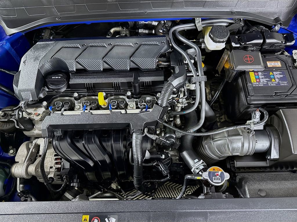 Certified 2024 Hyundai Venue SEL image 33