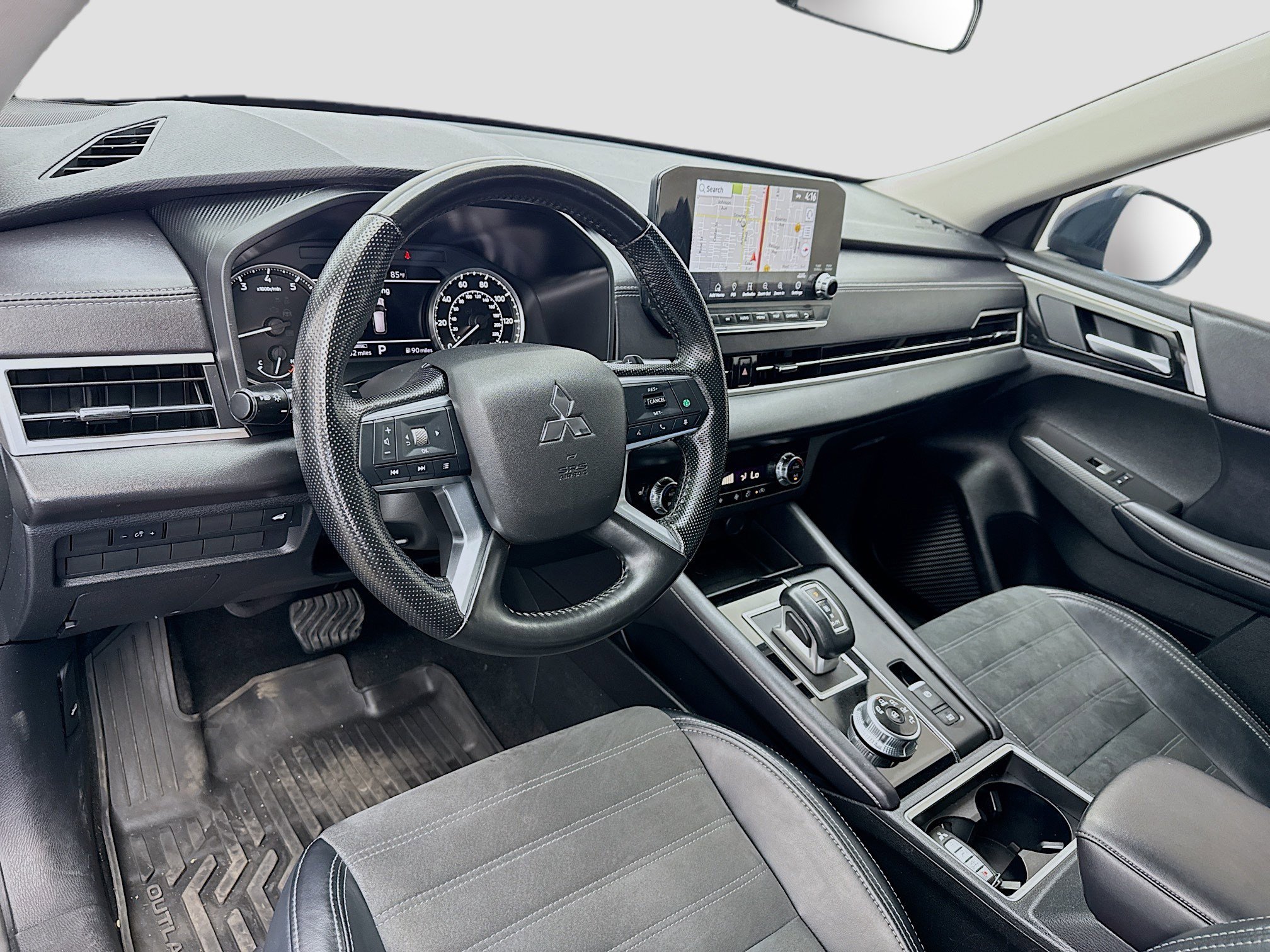 Used 2024 Mitsubishi Outlander SE image 7