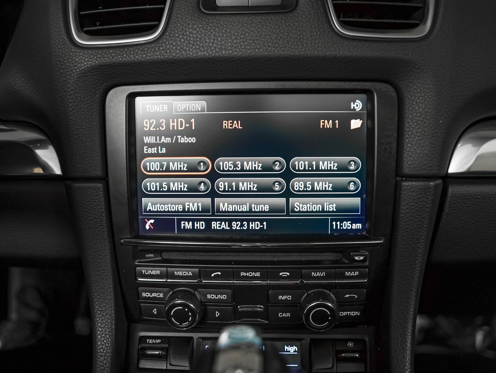 Used 2015 Porsche Boxster image 22