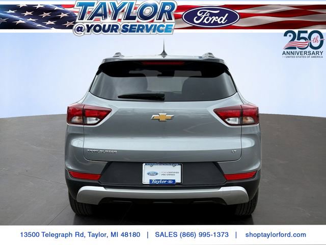 Used 2023 Chevrolet TrailBlazer LT FWD image 4