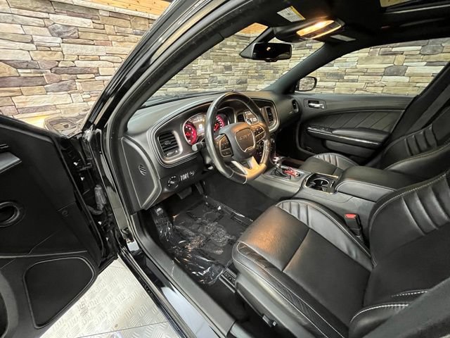 Used 2020 Dodge Charger SRT Hellcat w/ Harman/Kardon Audio Group RWD image 33