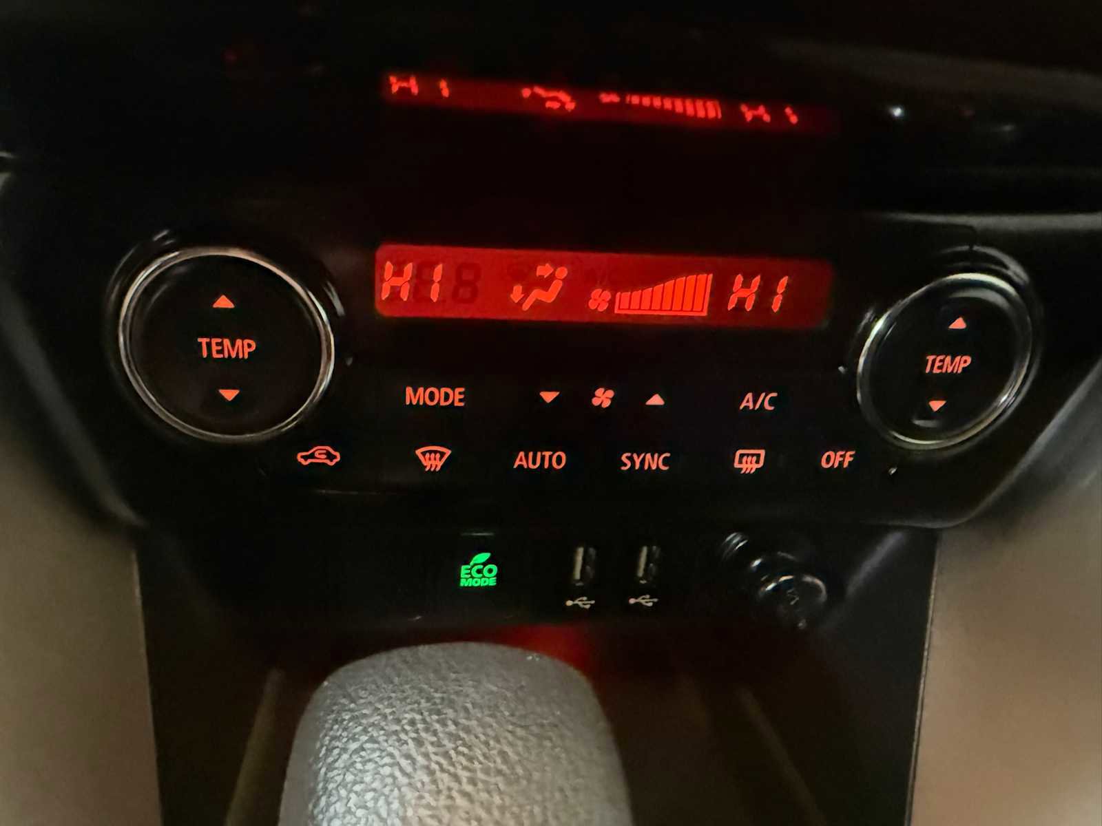 Used 2022 Mitsubishi Eclipse Cross SE image 34