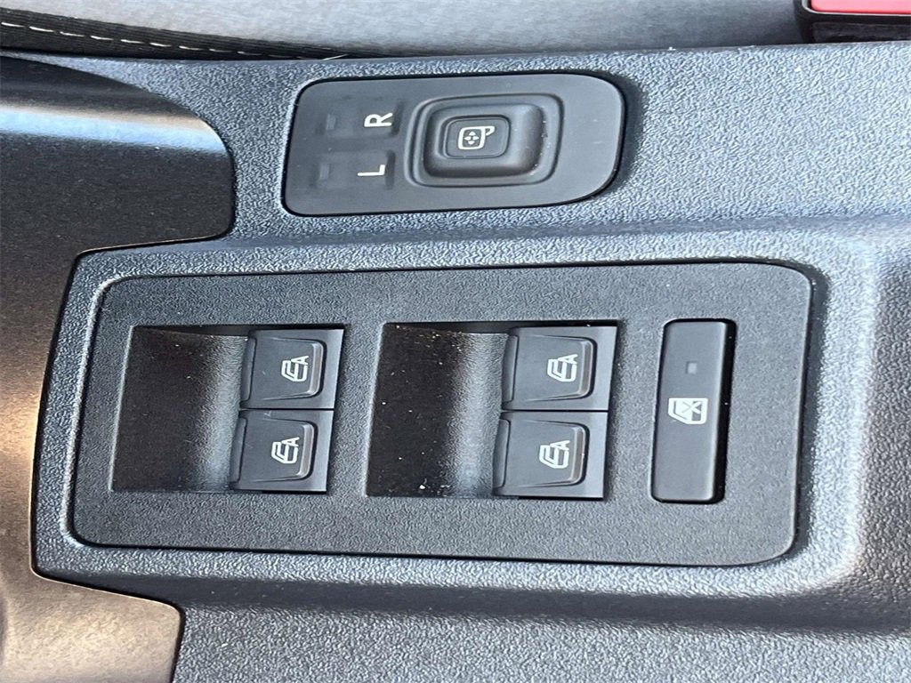 Used 2023 Ford Bronco Black Diamond image 23