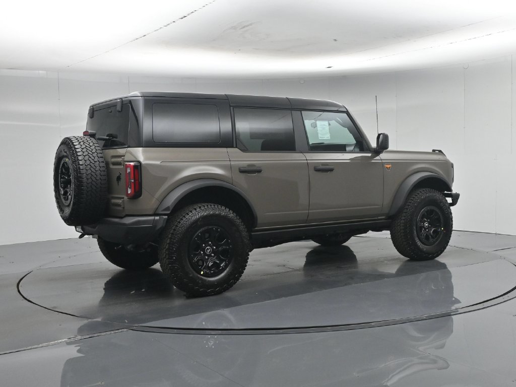 New 2026 Ford Bronco Badlands w/ Wildtrak Package AWD/4WD image 25