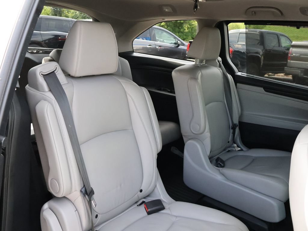 Certified 2020 Honda Odyssey EX-L image 12