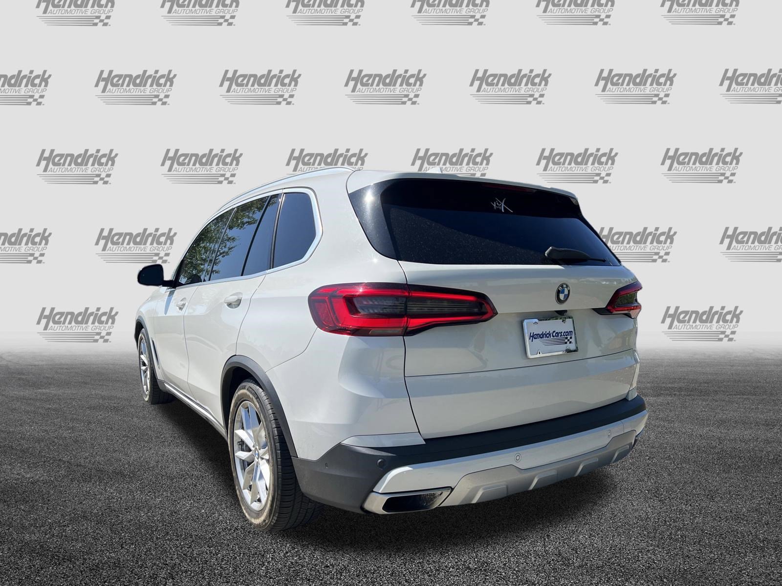 Used 2019 BMW X5 xDrive40i w/ Executive Package AWD/4WD image 8