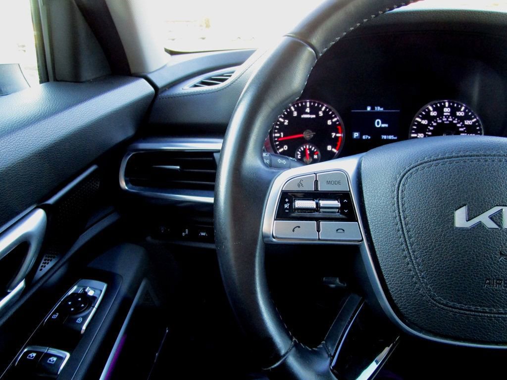 Used 2022 Kia Telluride S image 24