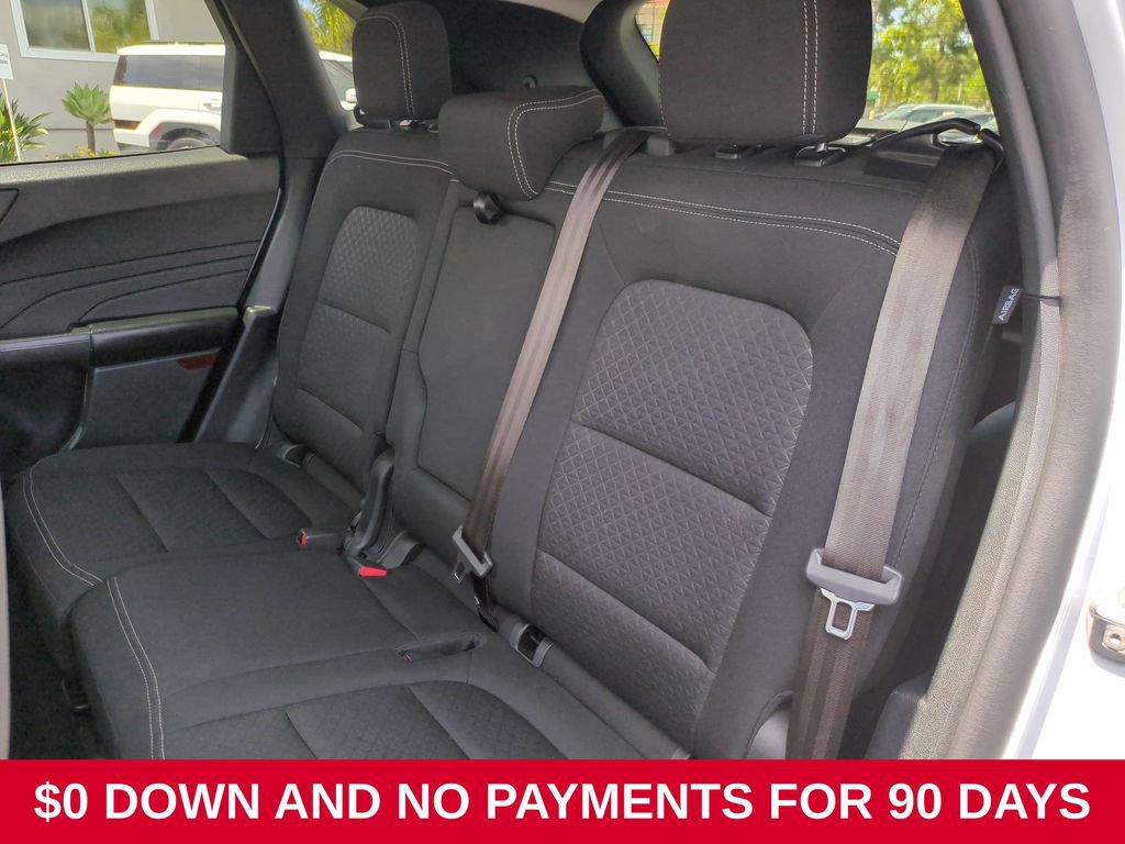Used 2025 Ford Escape Active AWD/4WD image 27