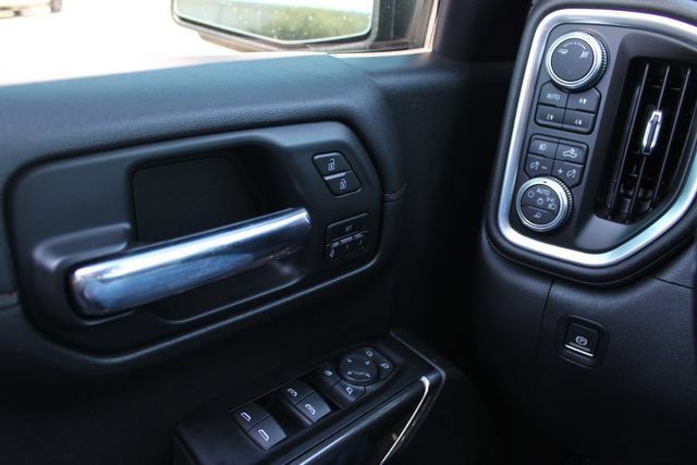 Used 2019 GMC Sierra 1500 AT4 w/ Driver Alert Package I AWD/4WD image 14