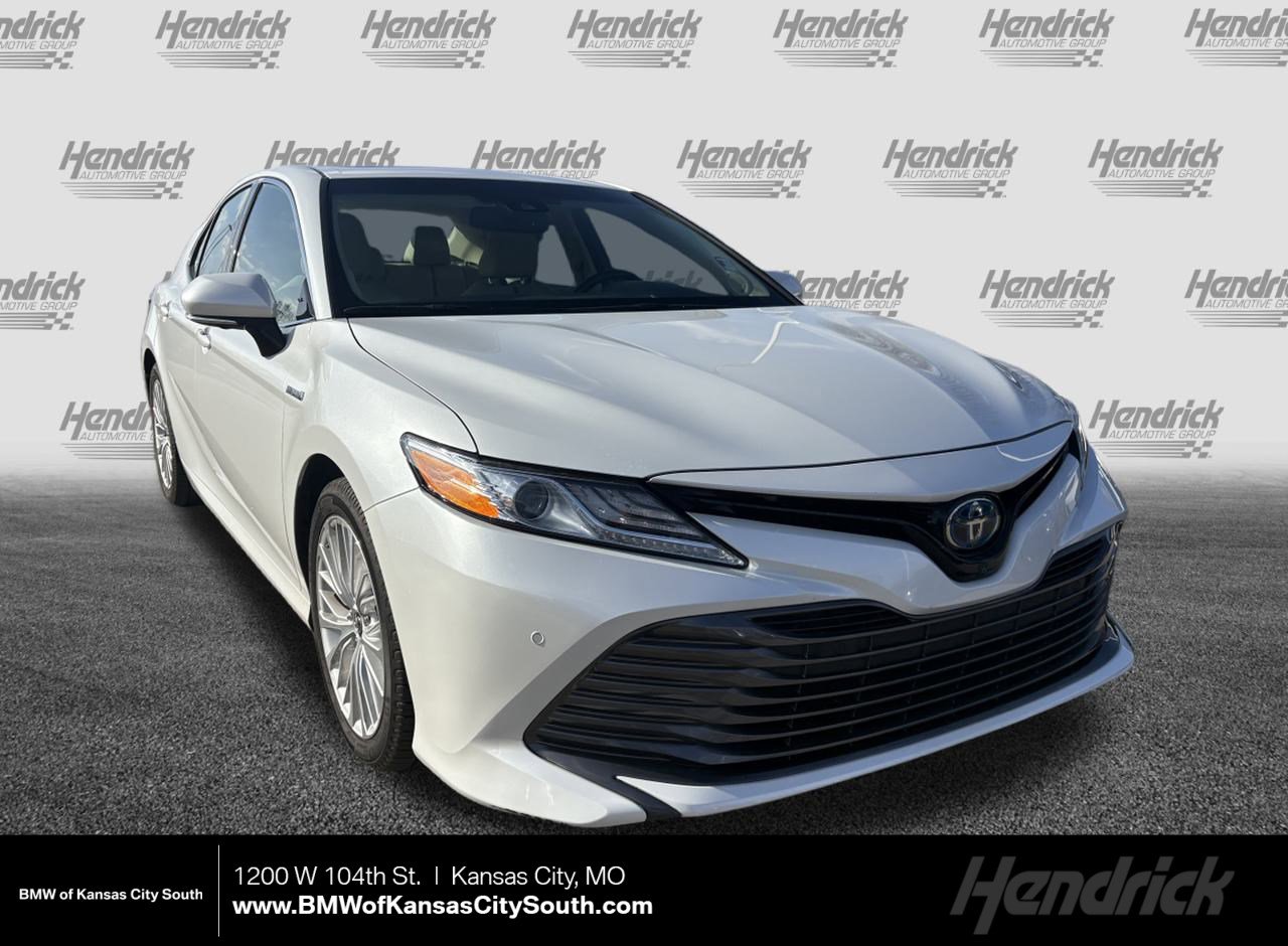 Used 2018 Toyota Camry XLE image 1