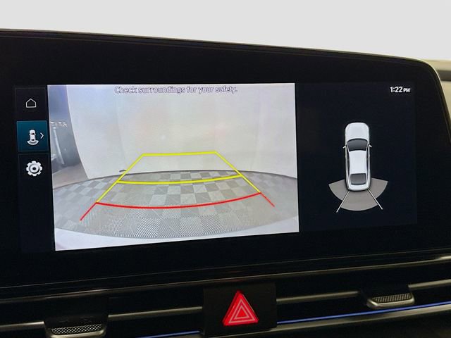 Used 2023 Hyundai Elantra Limited image 15