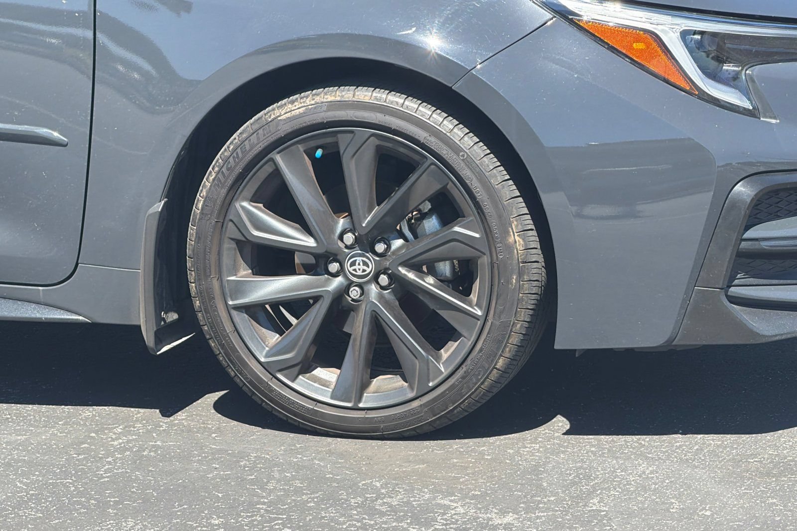 Used 2025 Toyota Corolla XSE FWD image 38