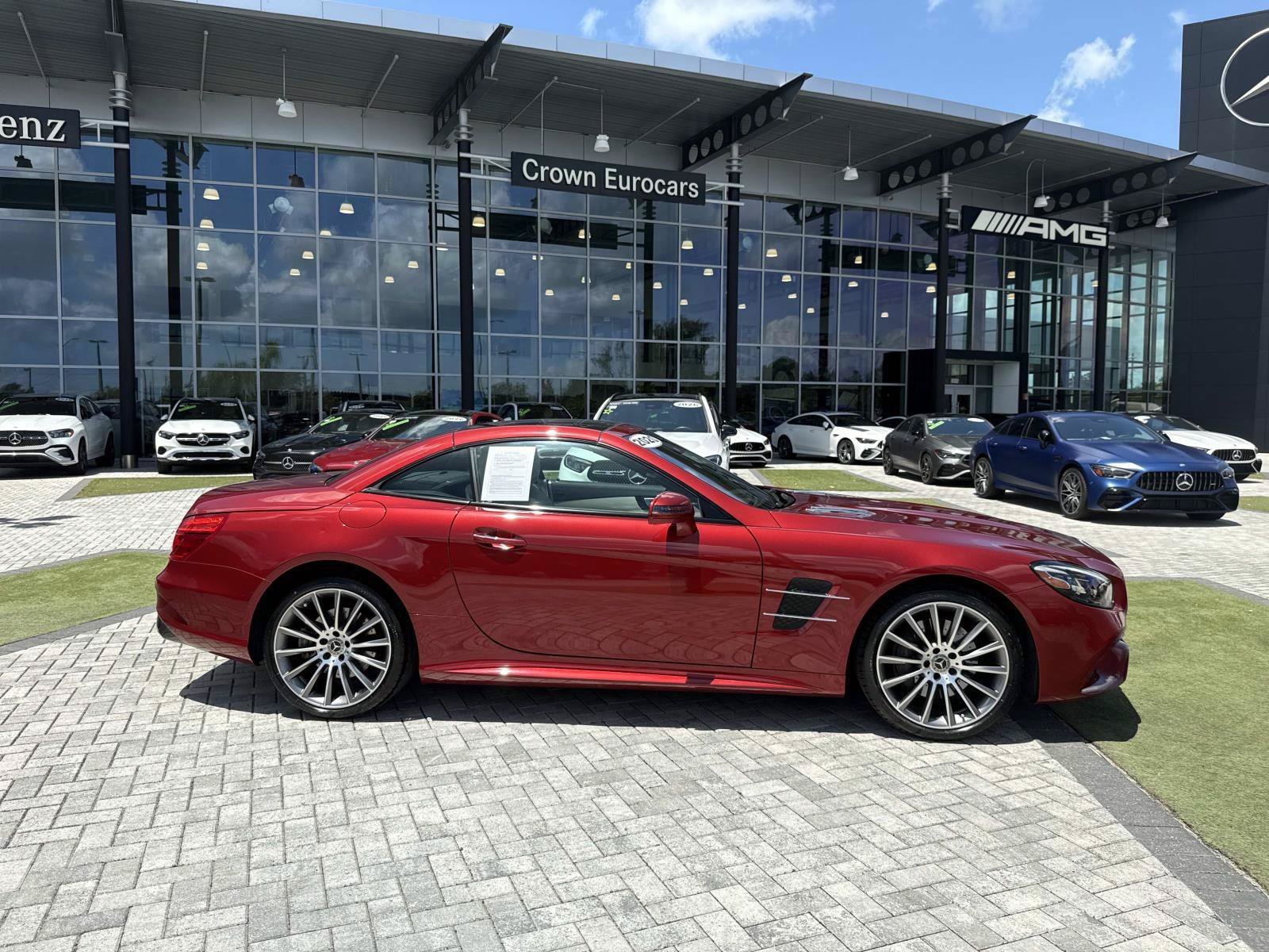 Certified 2020 Mercedes-Benz SL 550 image 6