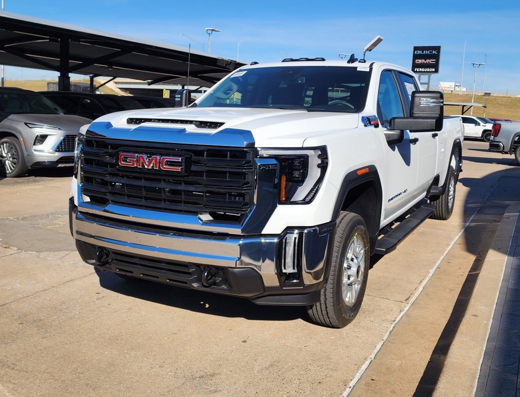 New 2026 GMC Sierra 2500 Pro image 7