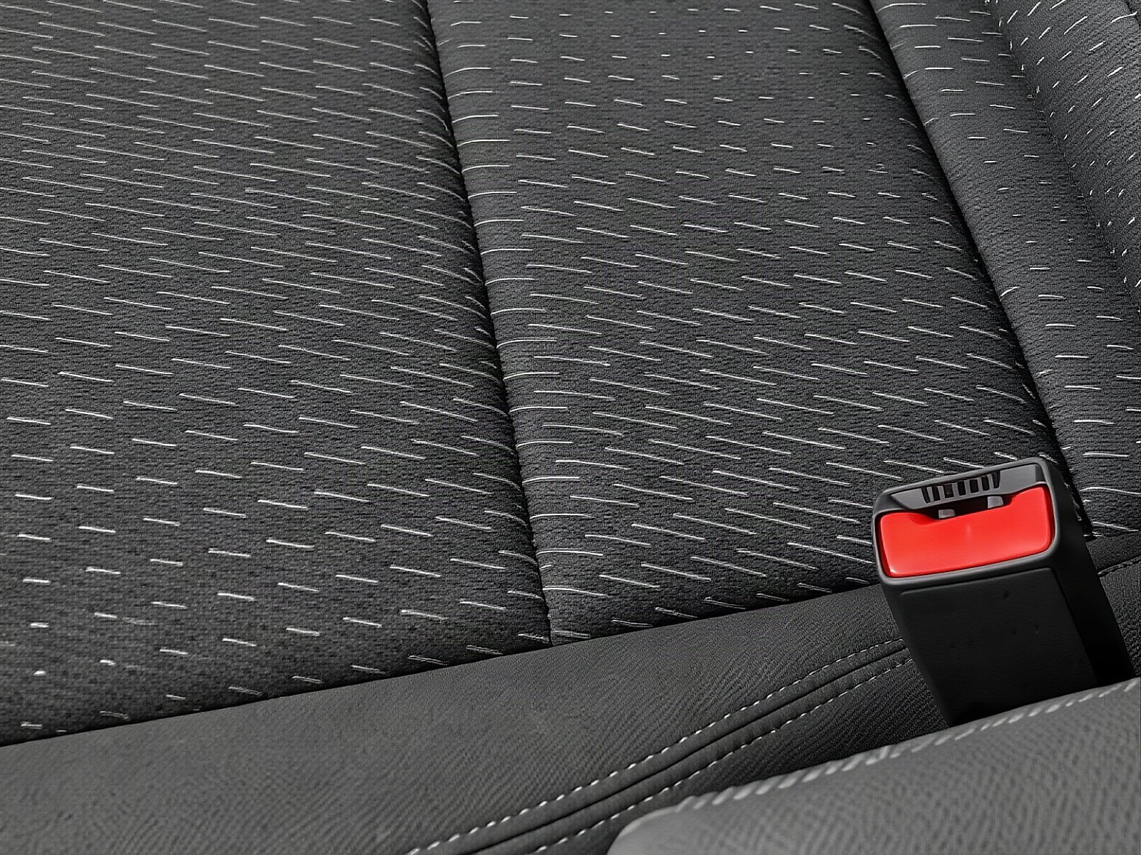 New 2027 Chevrolet Equinox LT w/ LPO, Floor Liner Package FWD image 25