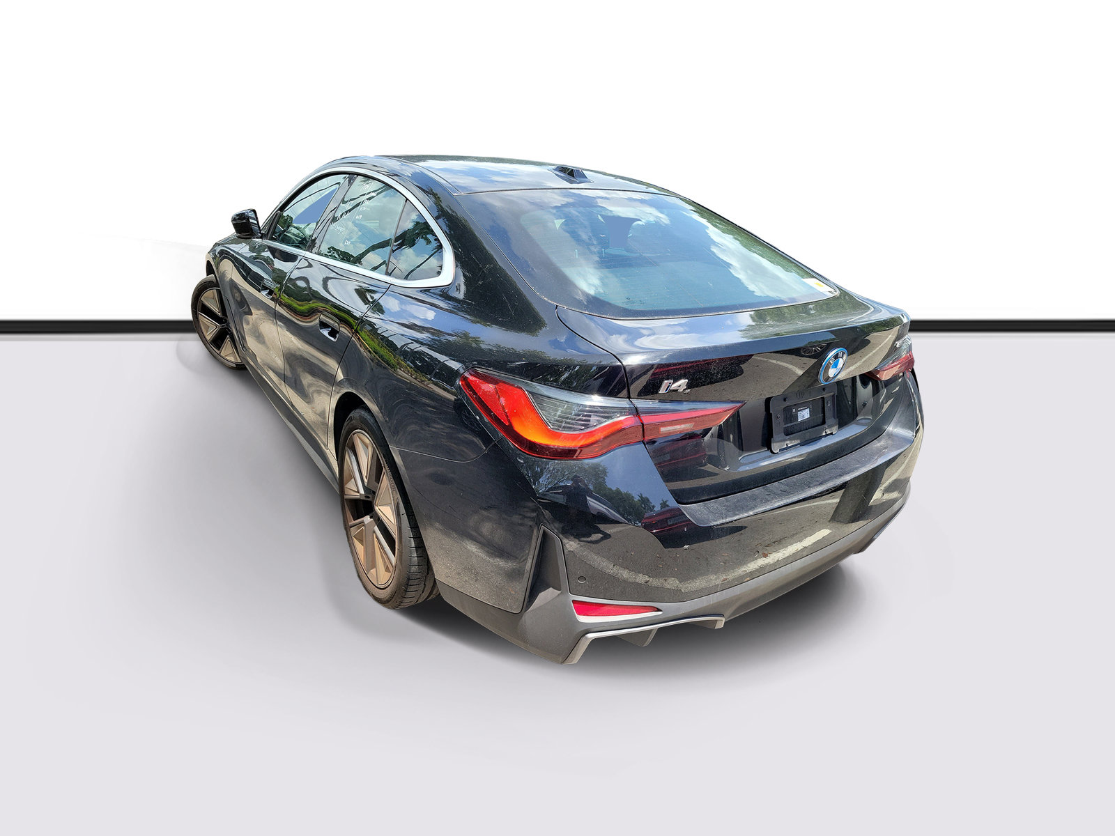 Used 2024 BMW i4 eDrive35 w/ Convenience Package RWD image 4