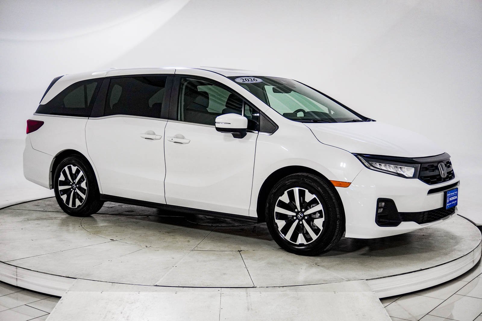 Certified 2026 Honda Odyssey EX-L image 13