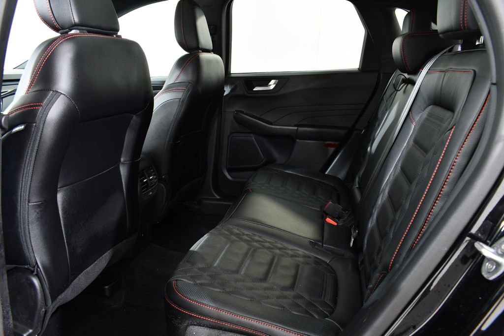 Used 2023 Ford Escape ST-Line Elite w/ Premium Technology Package image 16