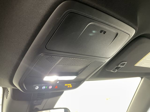 Certified 2025 GMC Acadia Elevation FWD image 31