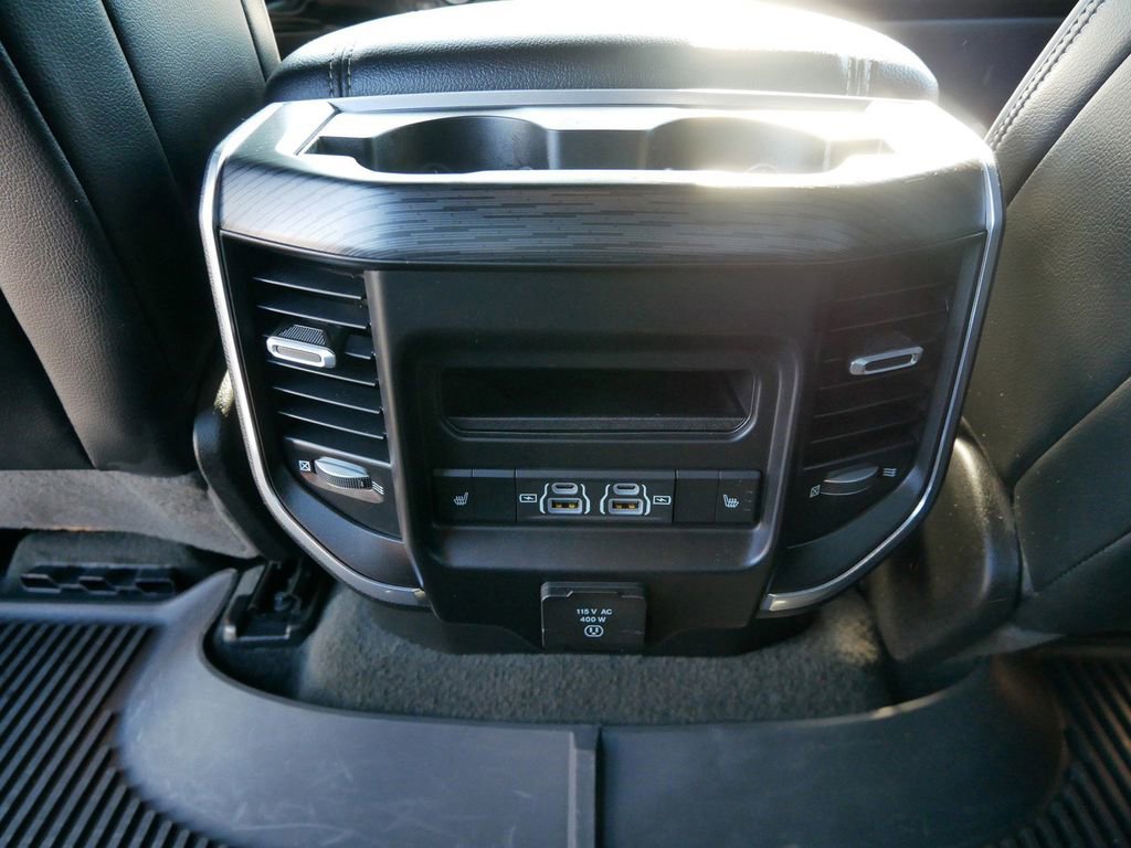Used 2024 RAM 1500 Laramie image 14