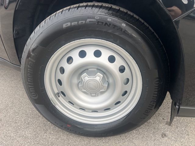 New 2026 Ford Maverick XL image 18