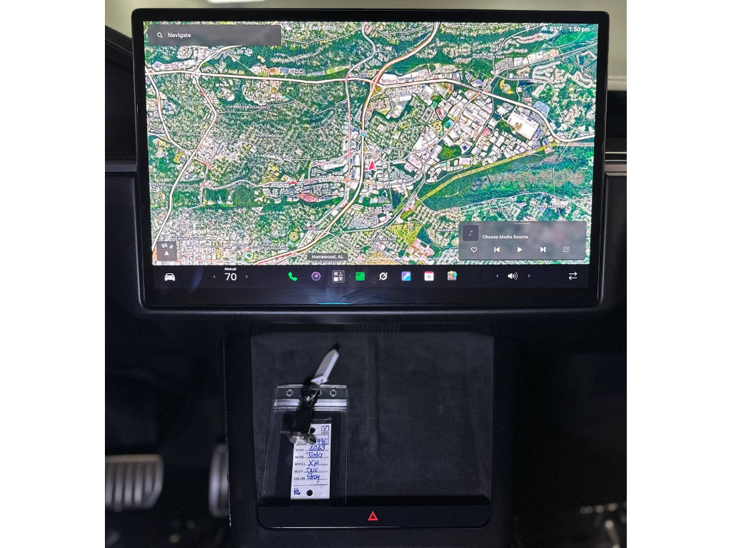 Used 2023 Tesla Model X Plaid AWD/4WD image 30