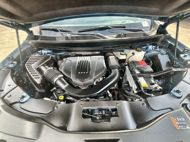 Used 2024 Chevrolet Traverse LS w/ Midnight/Sport Edition FWD image 29