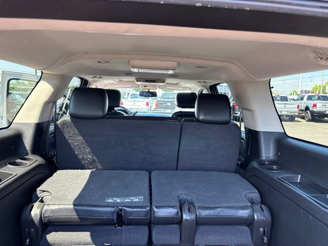 Used 2014 Chevrolet Suburban LT AWD/4WD image 27