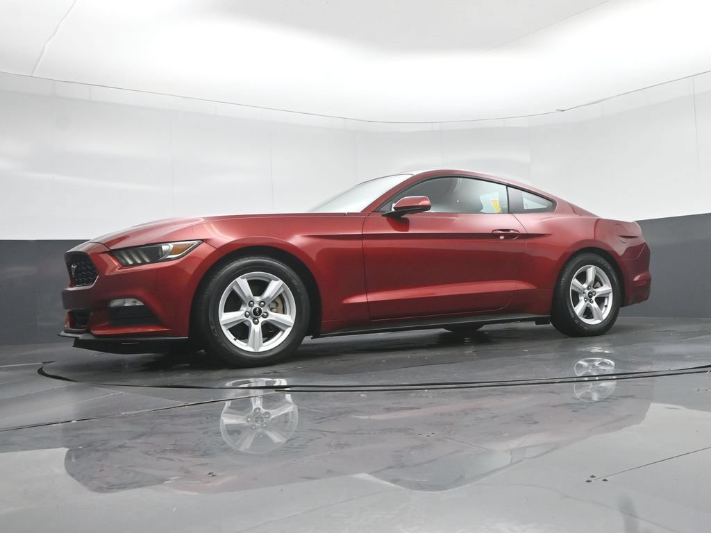 Used 2016 Ford Mustang Coupe RWD image 46