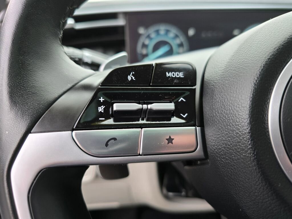 Used 2024 Hyundai Tucson Limited image 22