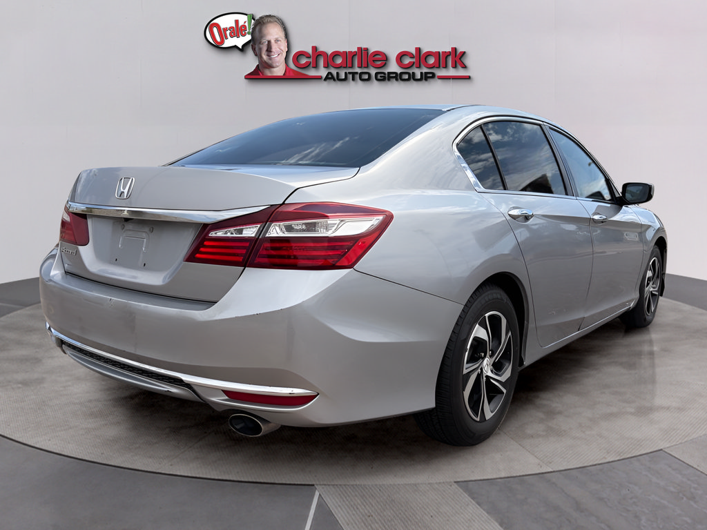 Used 2017 Honda Accord LX image 5