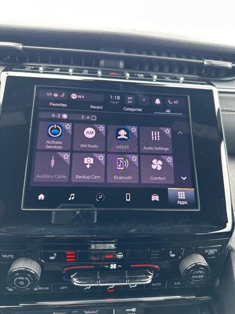 Used 2025 Jeep Grand Cherokee Altitude AWD/4WD image 25