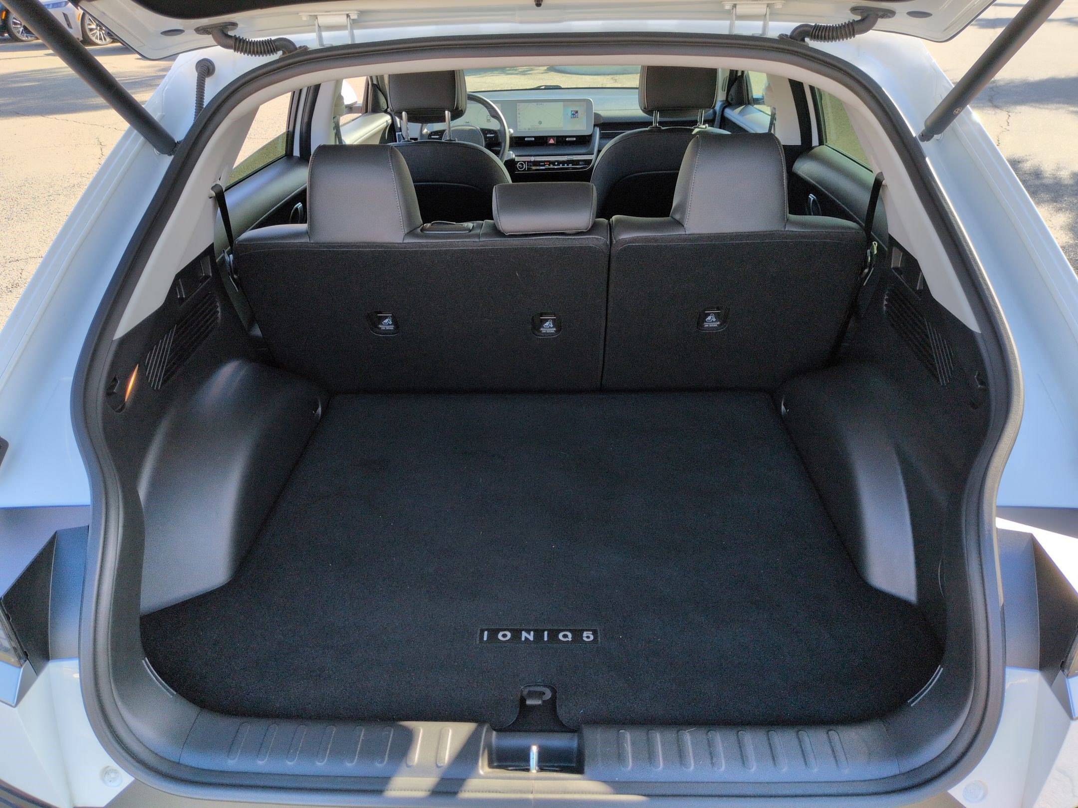 Used 2023 Hyundai Ioniq 5 SEL w/ Cargo Package image 31