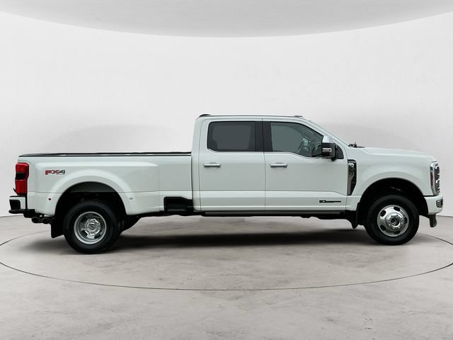 Used 2024 Ford F350 Platinum AWD/4WD image 4
