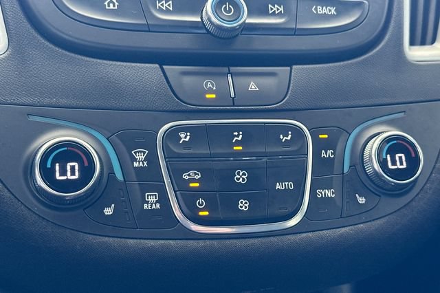 Used 2024 Chevrolet Malibu LT FWD image 22