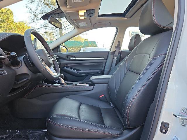 Certified 2023 Nissan Altima 2.5 SR w/ SR Premium Package FWD image 14