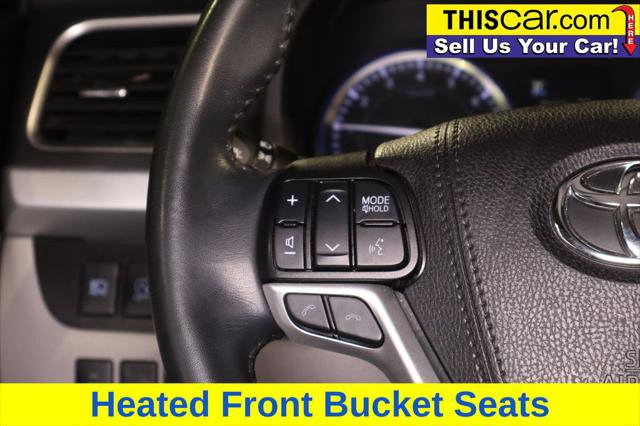 Used 2019 Toyota Highlander XLE FWD image 22