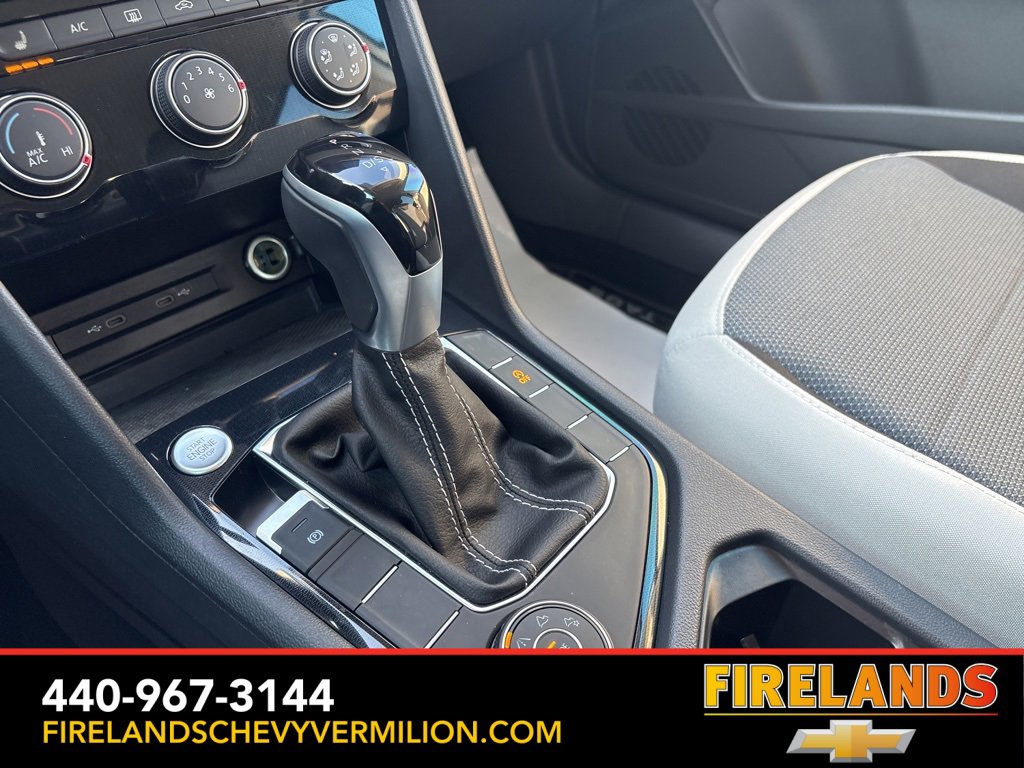 Used 2025 Volkswagen Taos S image 21