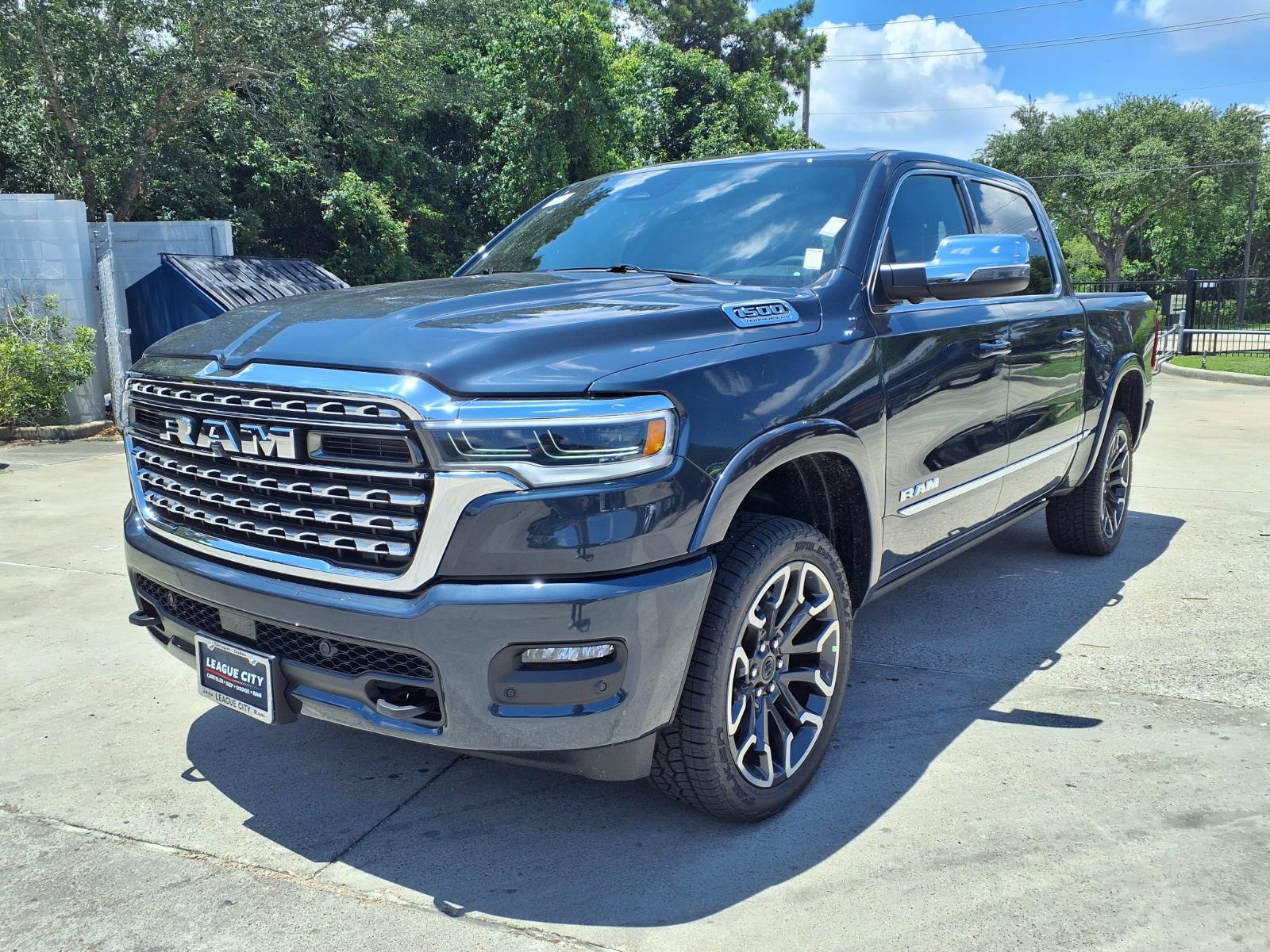 New 2026 RAM 1500 Limited AWD/4WD image 3
