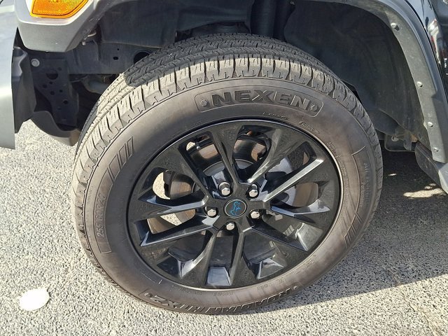 Certified 2025 Jeep Wrangler Unlimited Sahara AWD/4WD image 4