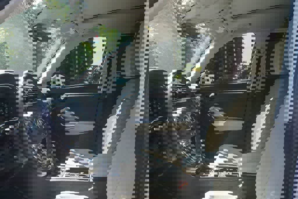 Used 2022 Audi Q3 2.0T Premium image 18