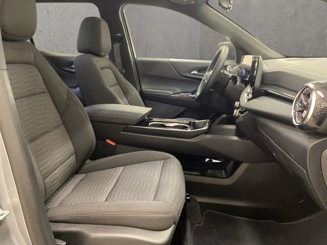 Used 2025 Chevrolet Equinox LT image 19