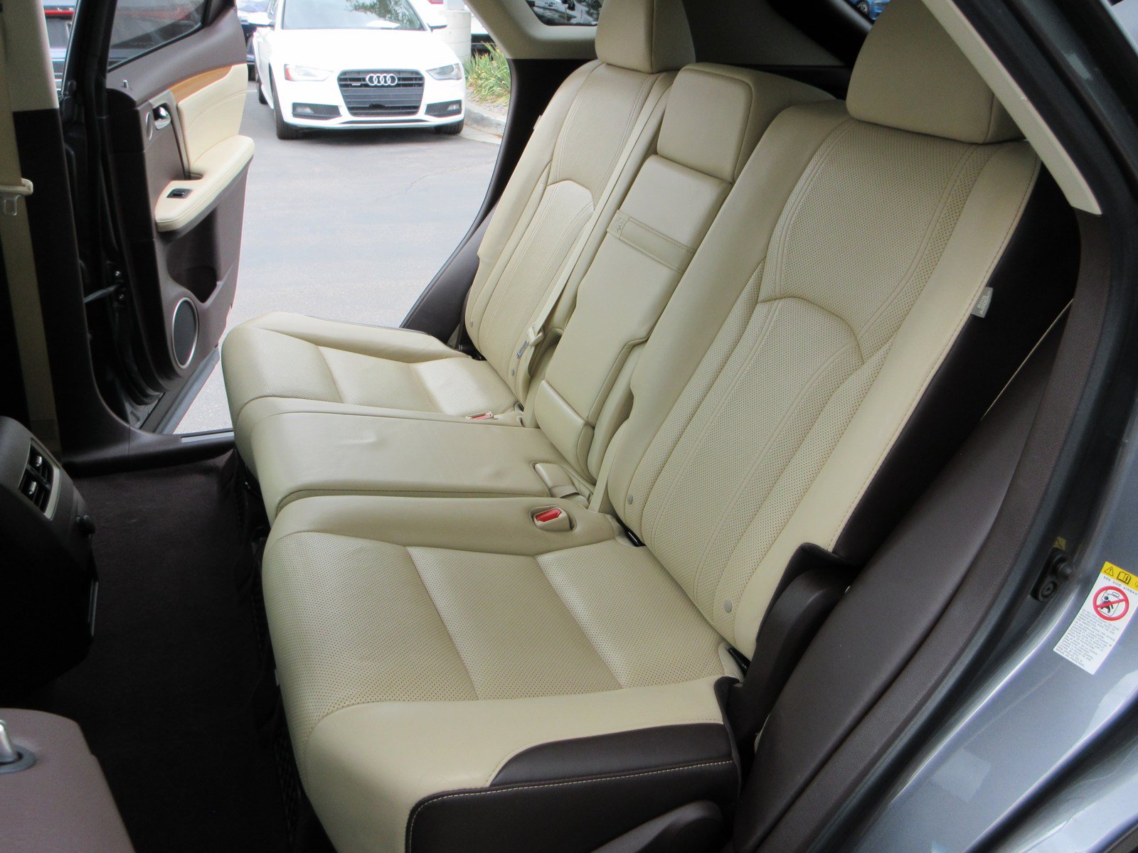 Used 2016 Lexus RX 450h AWD w/ Cold Weather Package image 22