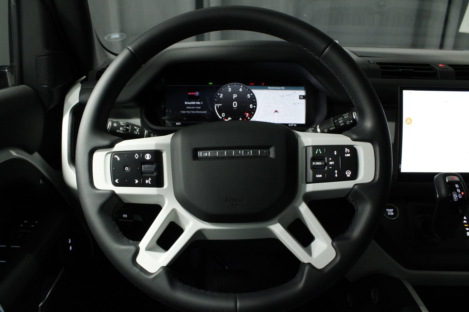 Used 2025 Land Rover Defender 110 S AWD/4WD image 11