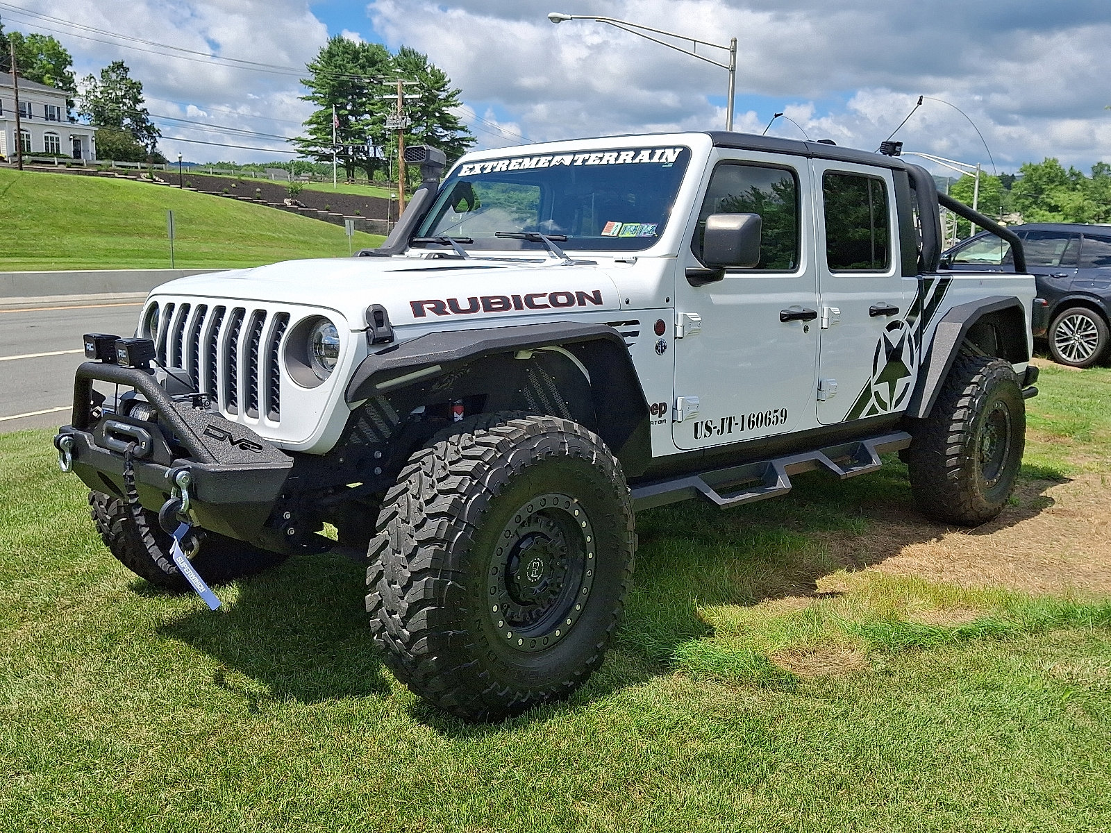 Used 2020 Jeep Gladiator Rubicon w/ Cold Weather Group image 3